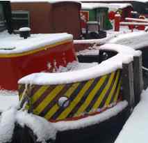 Open all year round - the Bantam tug in snow